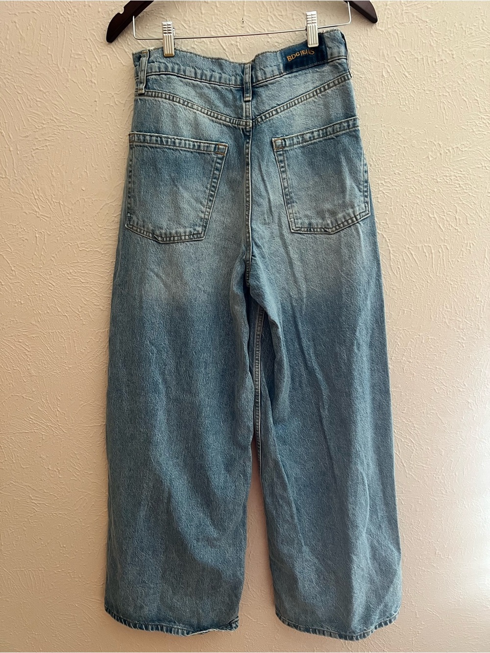 BDG Wide Leg Jeans – Women’s Size 25W – Button Fly – Light Wash Denim - Picture 2 of 7